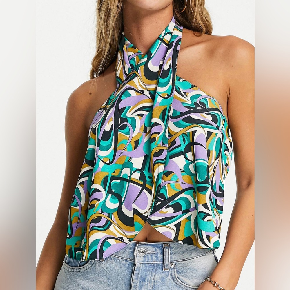 asos top! never worn. size 4 (small)